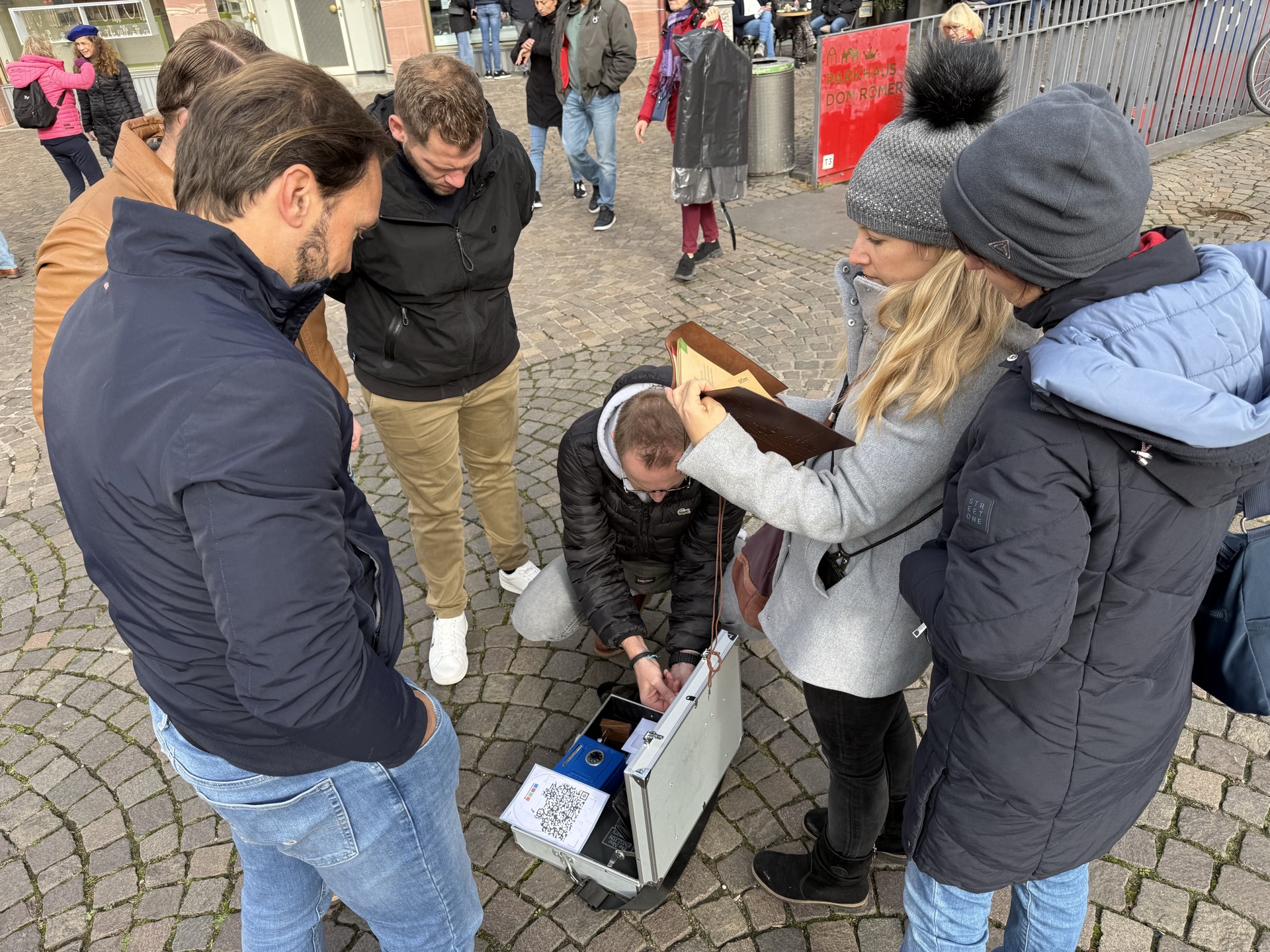 Crime Escape Challenge: Detektiv während des Teamevents